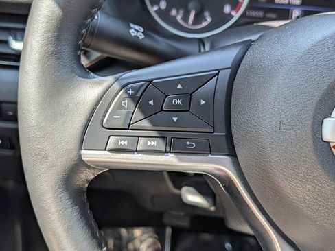 Used 2023 Nissan Sentra SV w/ All-Weather Package FWD image 25
