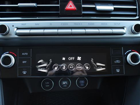 New 2026 Genesis G70 2.5T image 25