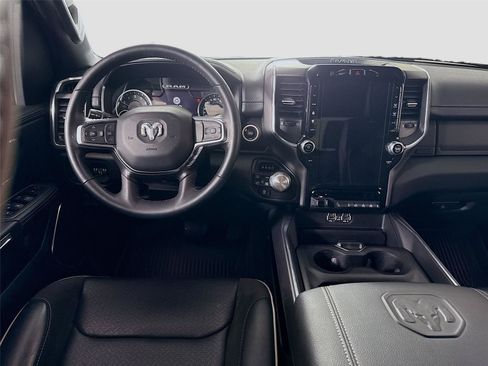 Used 2024 RAM 1500 Laramie AWD/4WD image 2