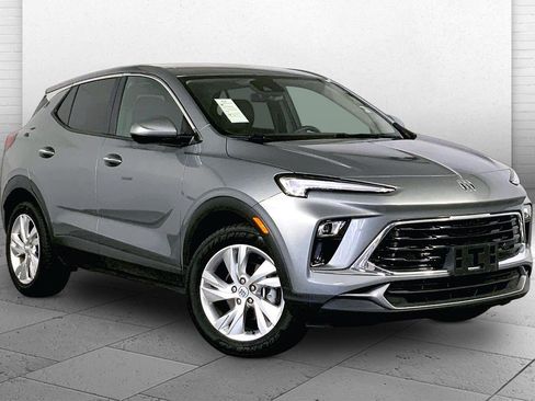 Used 2025 Buick Encore GX Preferred FWD image 1