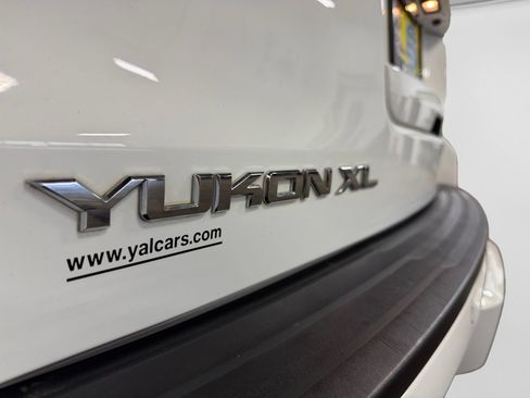 Used 2016 GMC Yukon XL SLE w/ HD Trailering Package AWD/4WD image 12