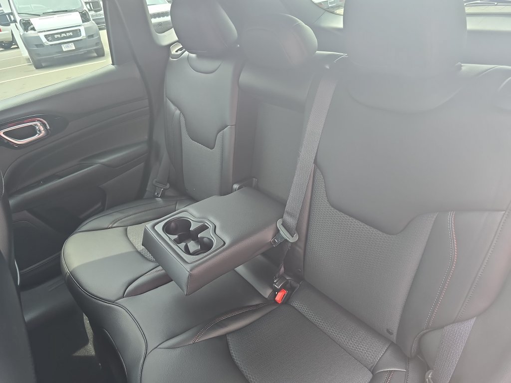 New 2026 Jeep Compass Trailhawk AWD/4WD image 14