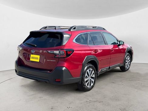 Certified 2025 Subaru Outback Premium AWD/4WD image 5