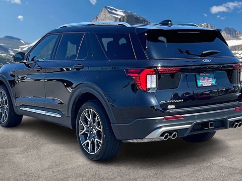 Used 2025 Ford Explorer Platinum w/ Ultimate Package AWD/4WD image 13