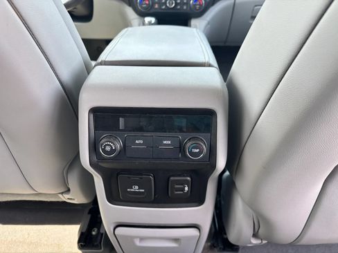 Used 2018 GMC Acadia SLT FWD image 20