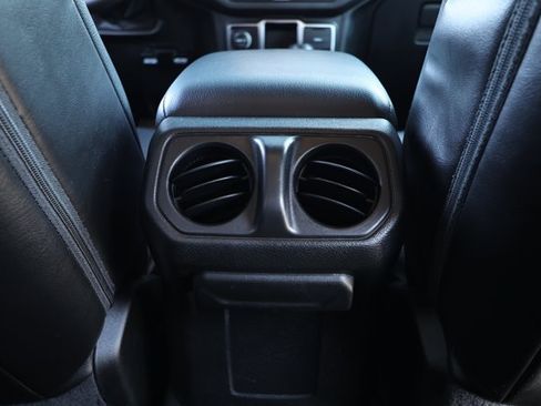 Used 2024 Jeep Wrangler Unlimited Sport AWD/4WD image 27