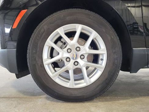 Used 2022 Chevrolet Equinox LT FWD image 10