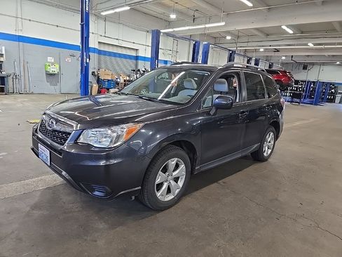 Used 2016 Subaru Forester 2.5i Premium w/ All-Weather Package image 8