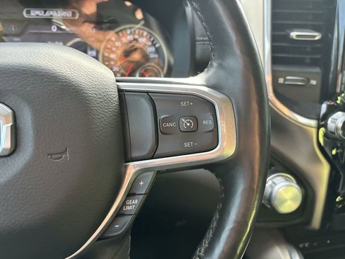 Used 2019 RAM 1500 Laramie image 10