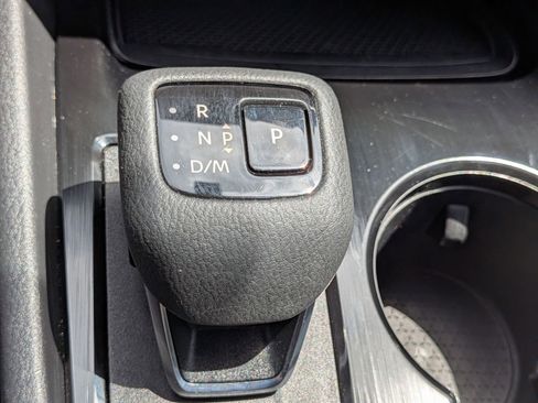 Used 2024 Nissan Rogue SV AWD/4WD image 25