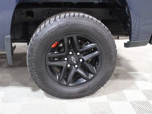 Used 2023 Chevrolet Silverado 1500 LT Trail Boss w/ Convenience Package II AWD/4WD image 42