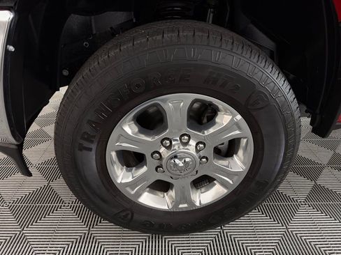 Used 2024 RAM 2500 Big Horn w/ Bed Utility Group image 12