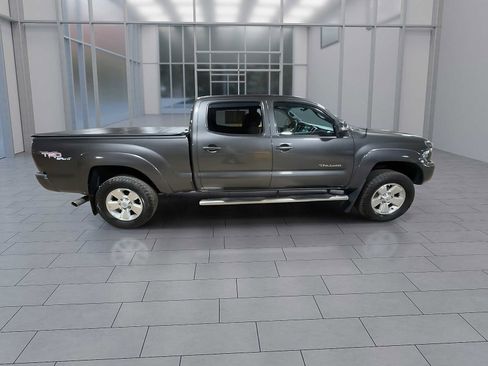 Used 2012 Toyota Tacoma 4x4 Double Cab w/ TRD Sport Pkg image 9