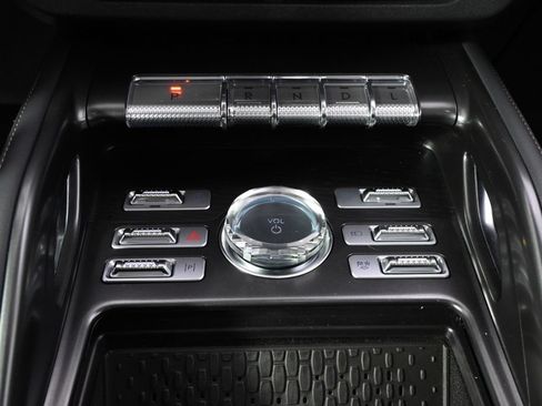 New 2026 Lincoln Nautilus Reserve w/ Jet Appearance Package AWD/4WD image 30