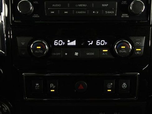 Certified 2024 Nissan Titan Platinum Reserve w/ Moonroof Package AWD/4WD image 21