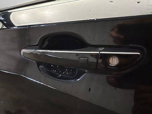 Used 2018 Hyundai Kona Limited image 5