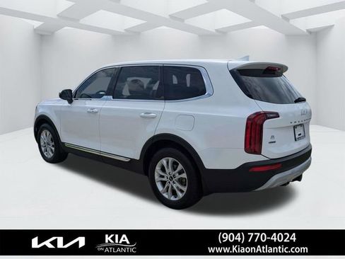 Used 2022 Kia Telluride LX AWD/4WD image 5
