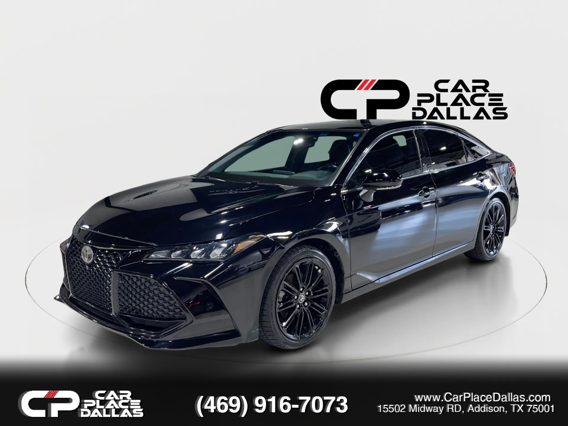 Used 2019 Toyota Avalon XSE FWD image 3