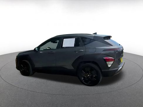 Used 2026 Hyundai Kona SEL Sport FWD image 9