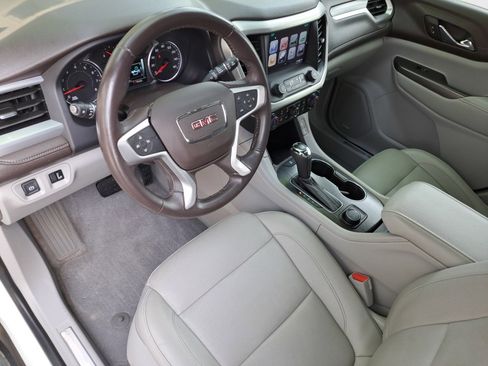 Used 2019 GMC Acadia SLT AWD/4WD image 10