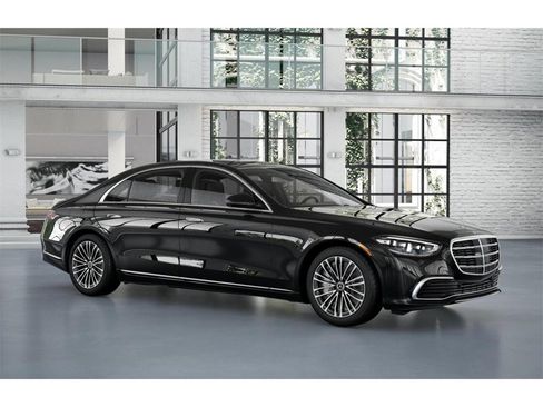 New 2024 Mercedes-Benz S 580e 4MATIC Sedan image 12