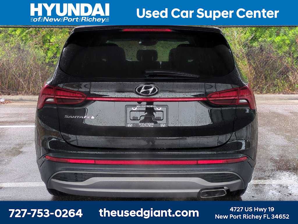Certified 2023 Hyundai Santa Fe SE FWD image 4
