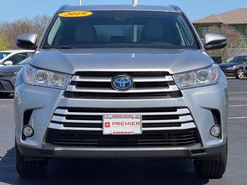 Certified 2019 Toyota Highlander XLE image 9