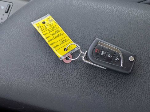 Used 2024 Toyota Camry SE FWD image 33