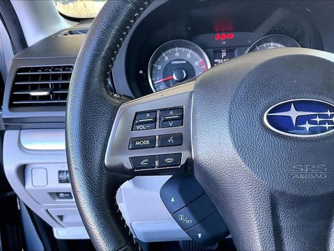 Used 2015 Subaru Forester 2.5i Limited image 10