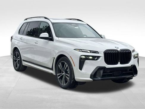 New 2026 BMW X7 xDrive40i w/ M Sport Package image 1