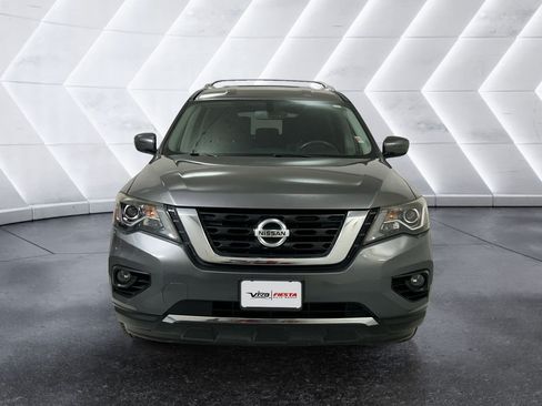 Used 2020 Nissan Pathfinder SV FWD image 2