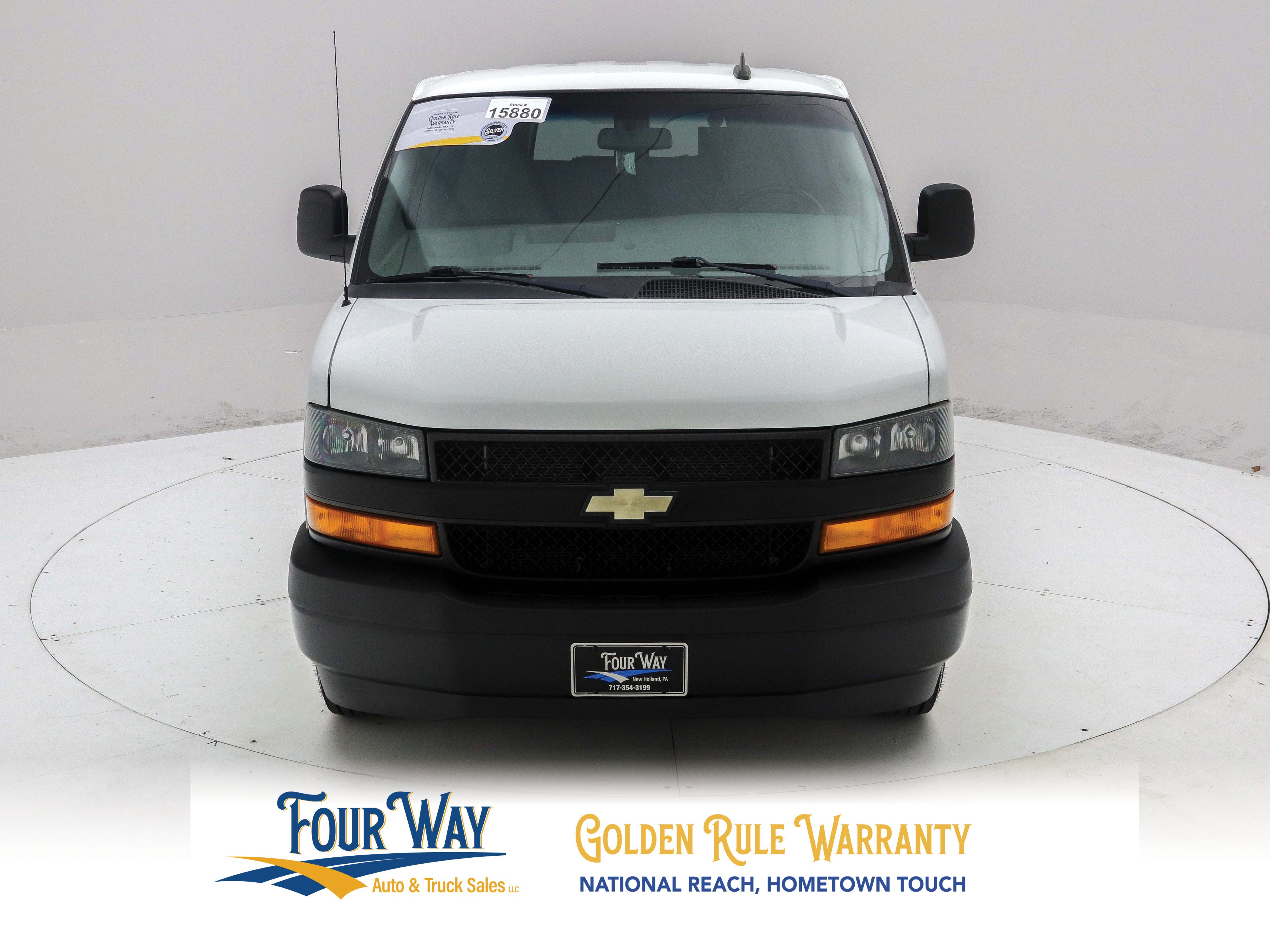 Used 2019 Chevrolet Express 3500 LS RWD image 9