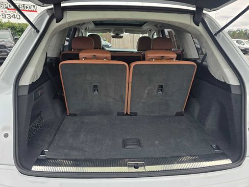 Used 2022 Audi Q7 3.0T Prestige w/ Prestige Package image 18