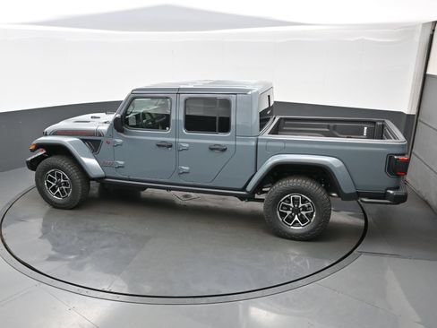 New 2026 Jeep Gladiator Rubicon AWD/4WD image 22