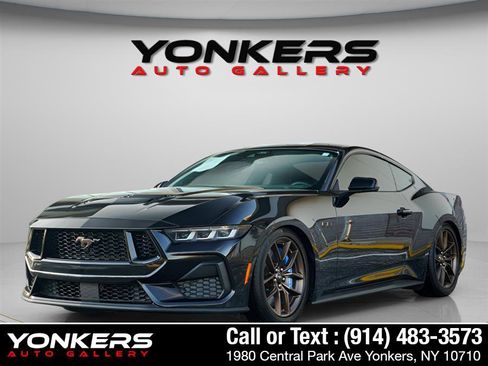 Used 2024 Ford Mustang GT Premium image 1