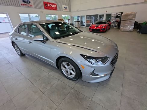 Used 2022 Hyundai Sonata SE FWD image 5