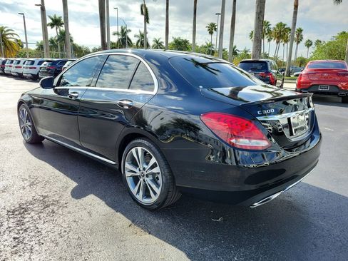 Used 2018 Mercedes-Benz C 300 Sedan image 4
