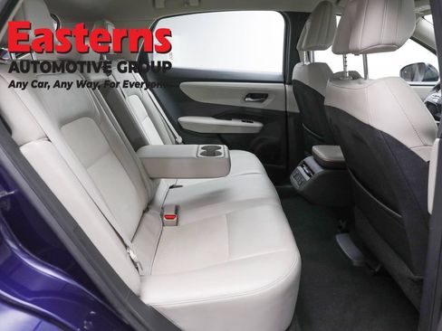 Used 2023 Nissan Ariya FWD image 24