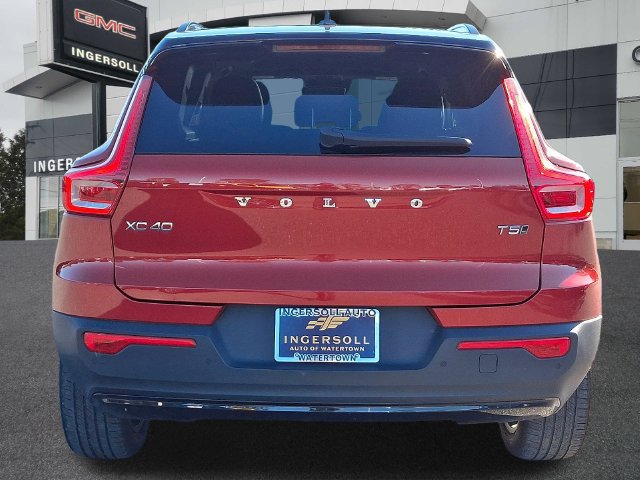 Used 2022 Volvo XC40 T5 R-Design w/ Climate Package AWD/4WD image 23