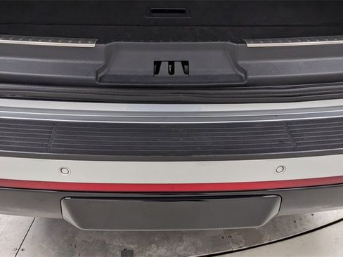 Used 2022 Lincoln Navigator Reserve image 7