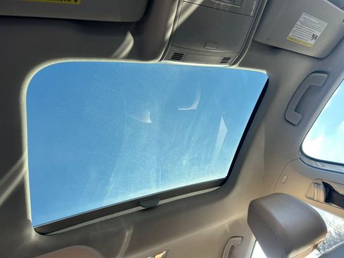 Used 2019 Volkswagen Jetta SE w/ Cold Weather Package image 26