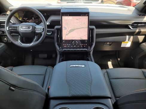 New 2026 GMC Yukon AT4 w/ AT4 Premium Package AWD/4WD image 12