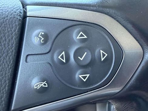 Used 2014 Chevrolet Silverado 1500 LTZ AWD/4WD image 19