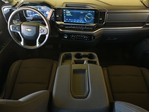 Used 2023 Chevrolet Silverado 1500 LT image 22