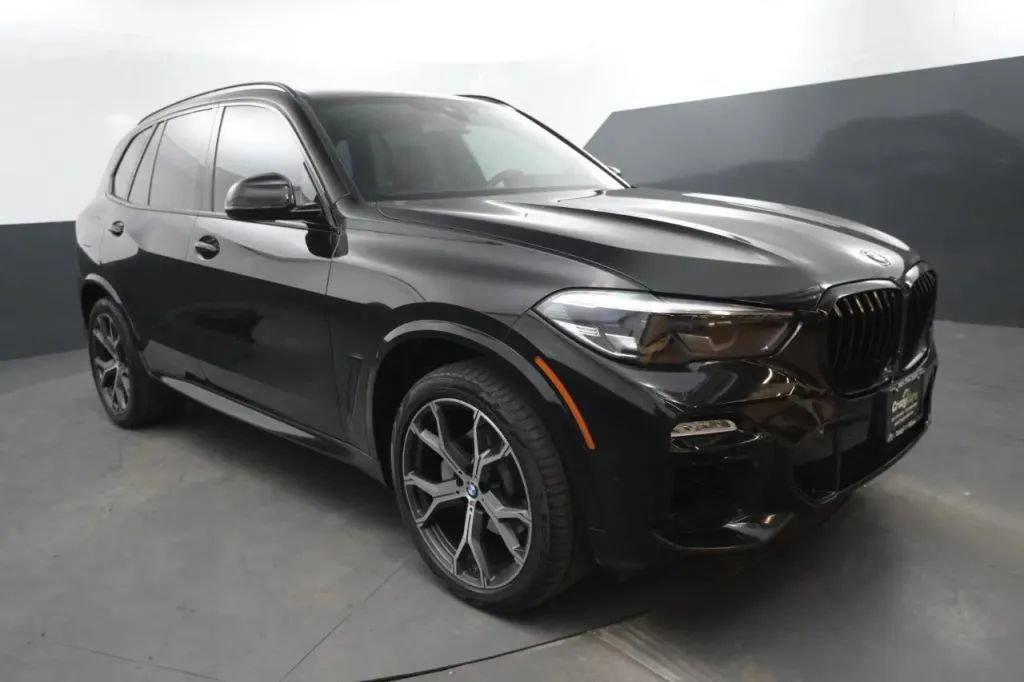 Used 2020 BMW X5 xDrive40i w/ M Sport Package AWD/4WD image 6