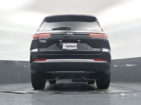 New 2026 Jeep Grand Cherokee Limited RWD image 41