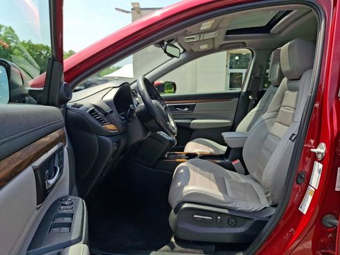 Used 2022 Honda CR-V Touring image 13
