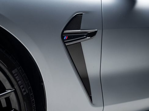 Used 2022 BMW M8 Competition w/ M Carbon Exterior Package AWD/4WD image 25