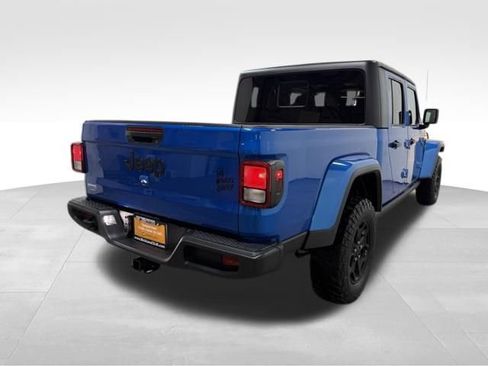 Certified 2021 Jeep Gladiator Sport AWD/4WD image 7