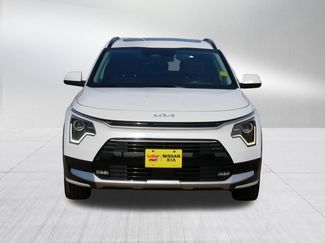 Certified 2023 Kia Niro EX Touring video 2